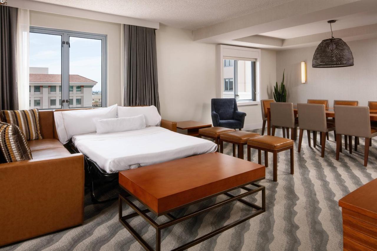 Отель The Westin Пасадина Экстерьер фото