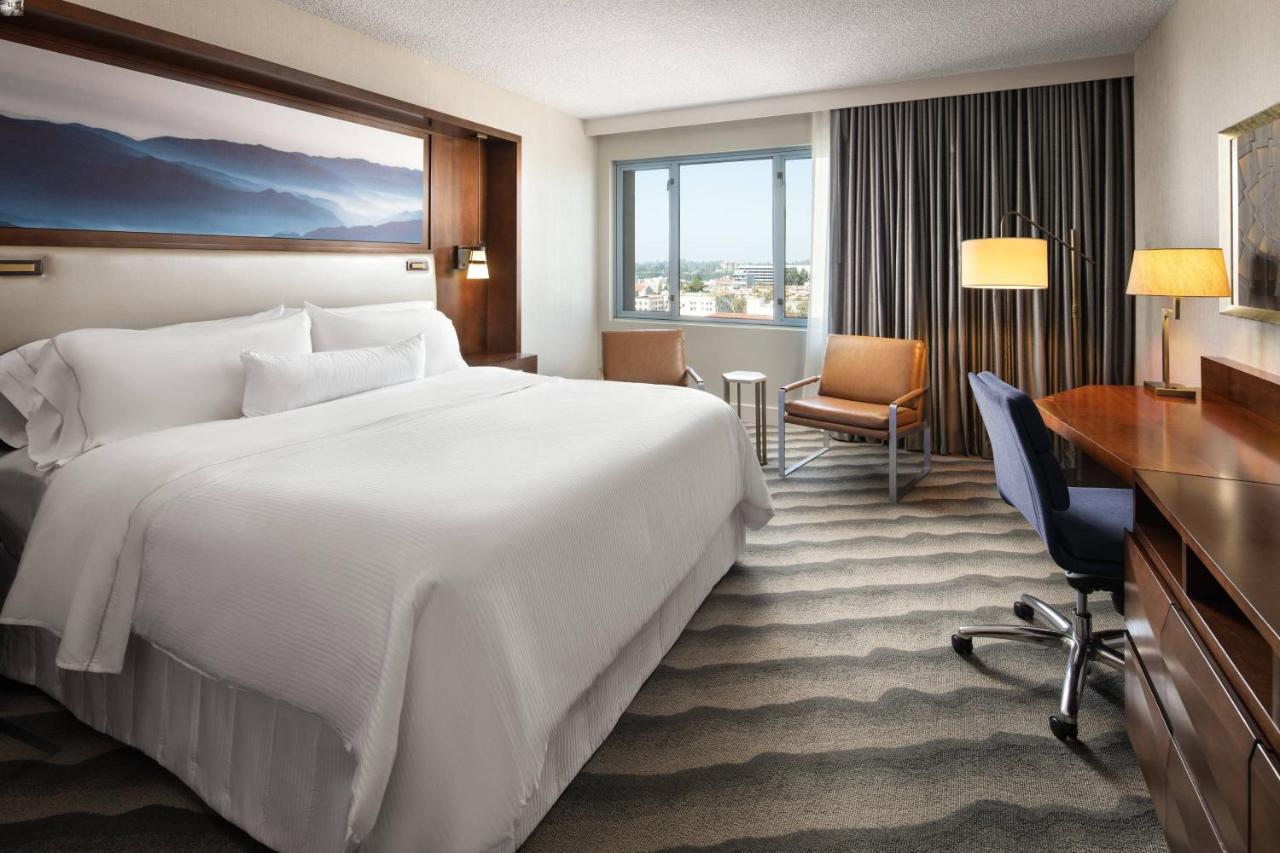 Отель The Westin Пасадина Экстерьер фото
